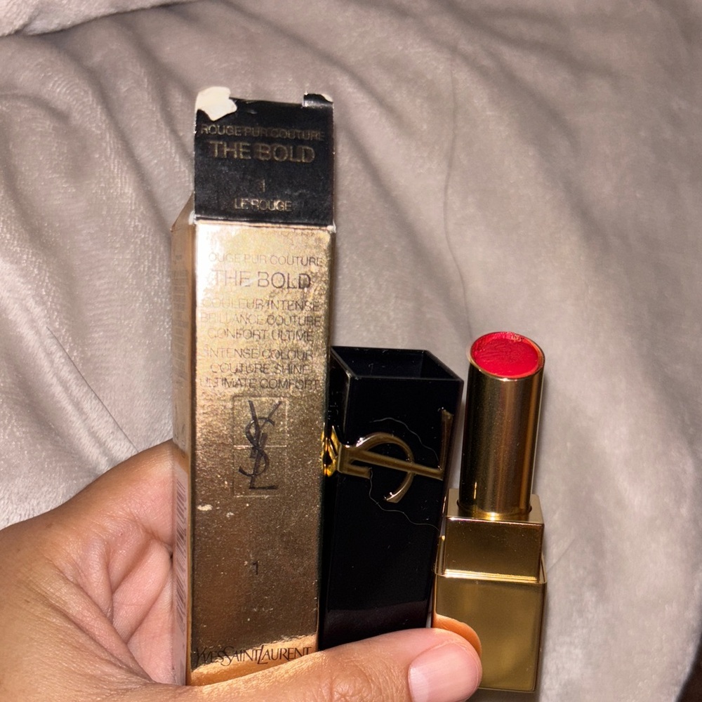 Yves Saint Laurent Rouge Pur Couture The Bold Lipstick - Vivid Red
